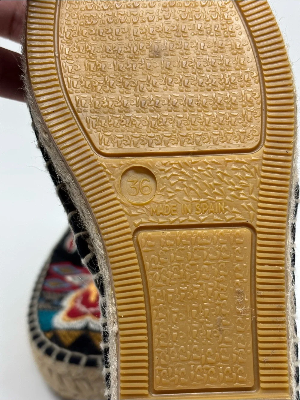 Johnny Was Aldorna embroidered espadrille slip one shoes NWOT size 36 (6)